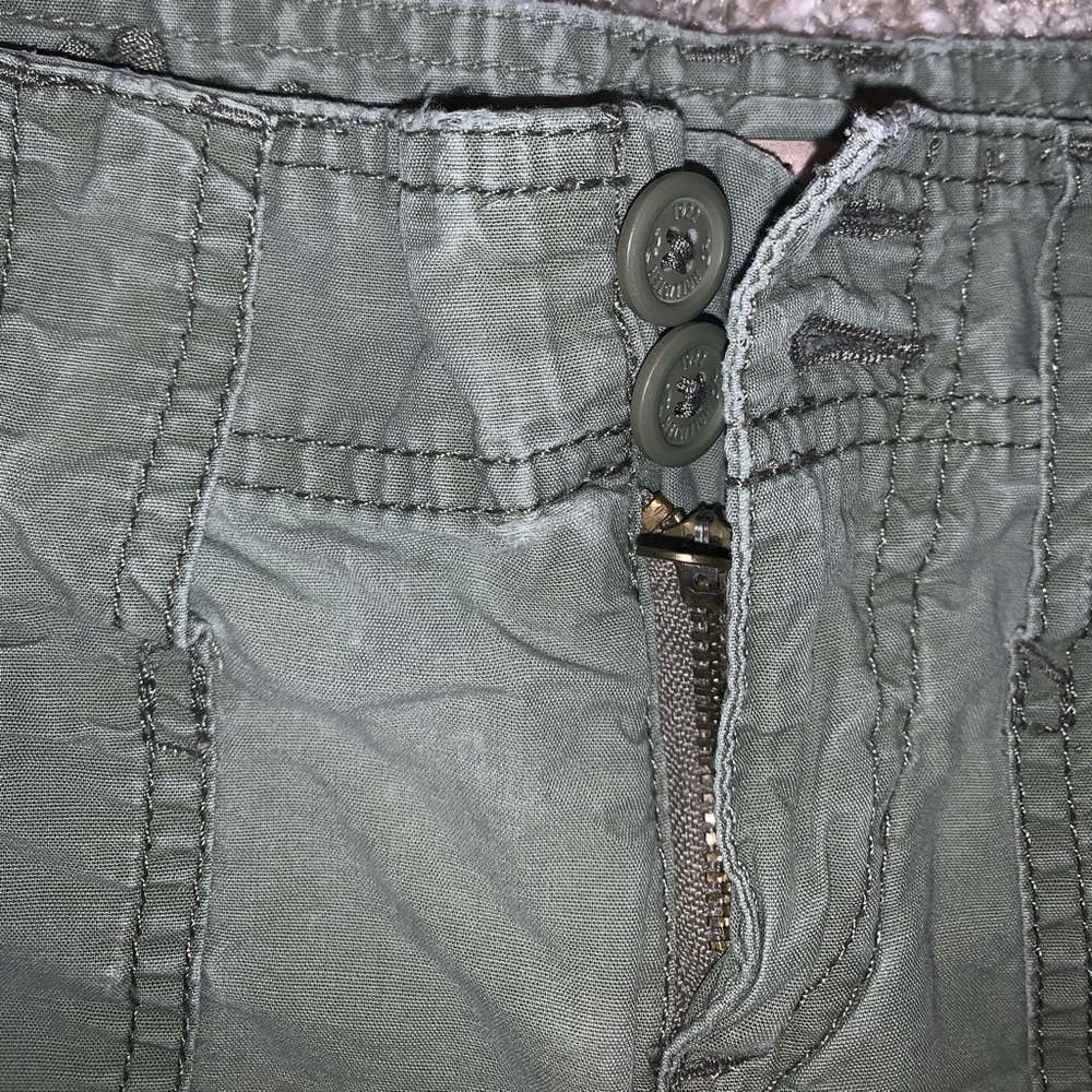 Hollister Jr Pacific Merchants Green Shorts size 3 - Picture 6 of 12